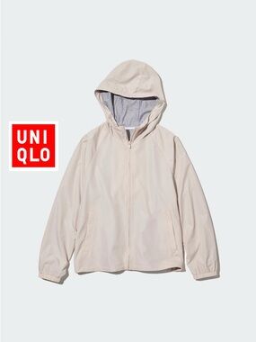 Uniqlo Reversible Double sided Parka Size small in color Natural 465471